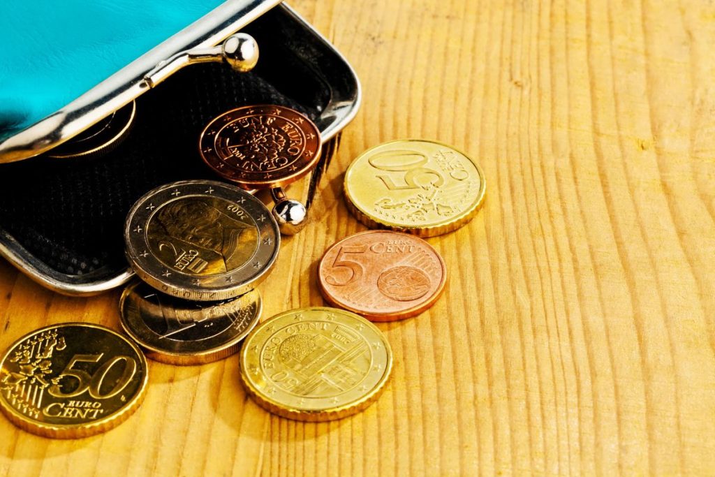 Sanitärinstallateure weisen darauf hin, dass Ihre Stromrechnung stark ansteigt, wenn Sie während des Waschvorgangs duschen.