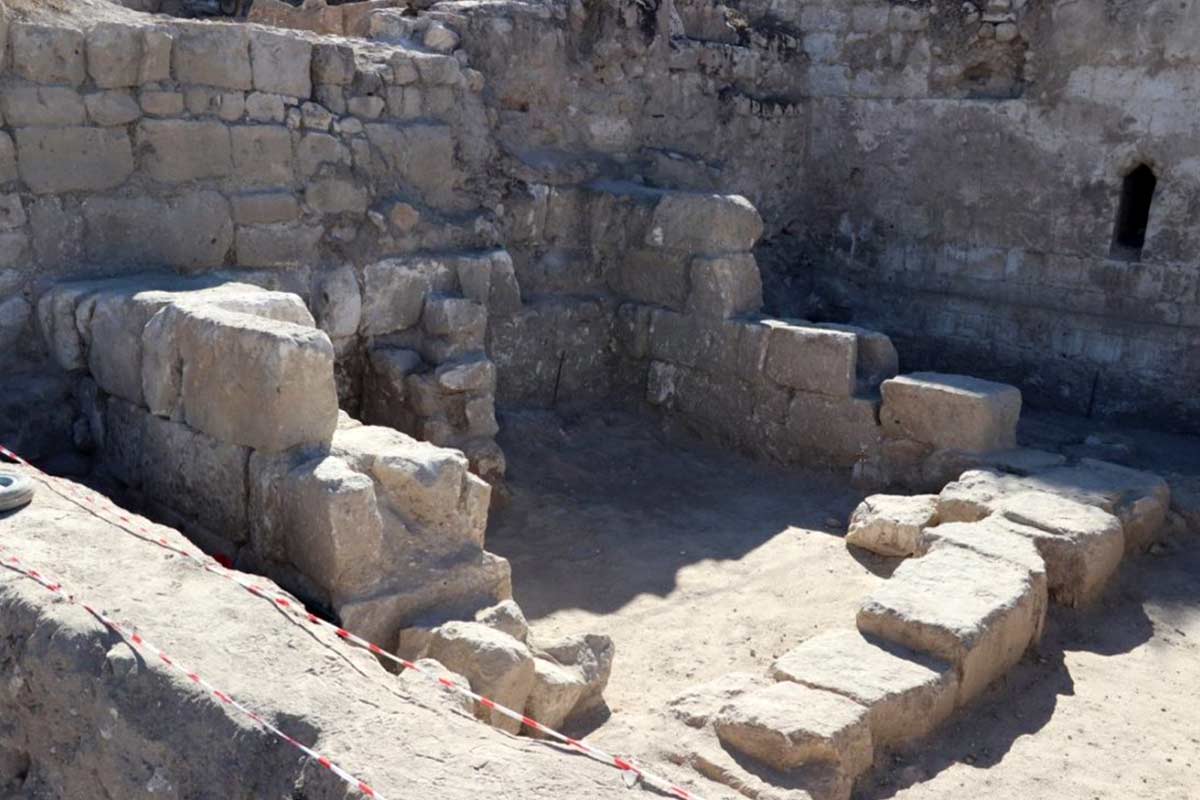 Eine mächtige Festung aus der Eisenzeit wurde in 3000 Metern Höhe entdeckt. Wissenschaftler machen aus ihrer Überraschung keinen Hehl.