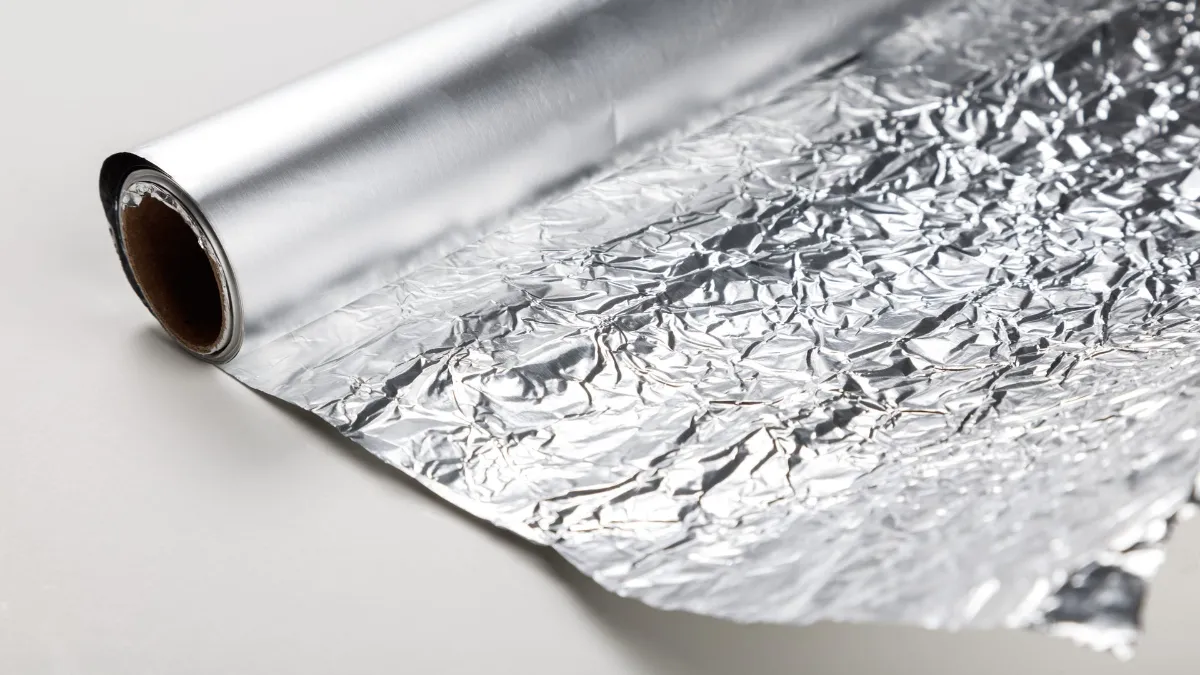 Welche Seite der Aluminiumfolie ist wofür? Das wissen nur wenige.