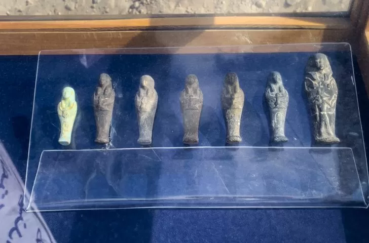 Ägypten entdeckt sein „Atlantis“: Eine versunkene Stadt wurde auf dem Meeresgrund gefunden und tausendjährige Schätze geborgen