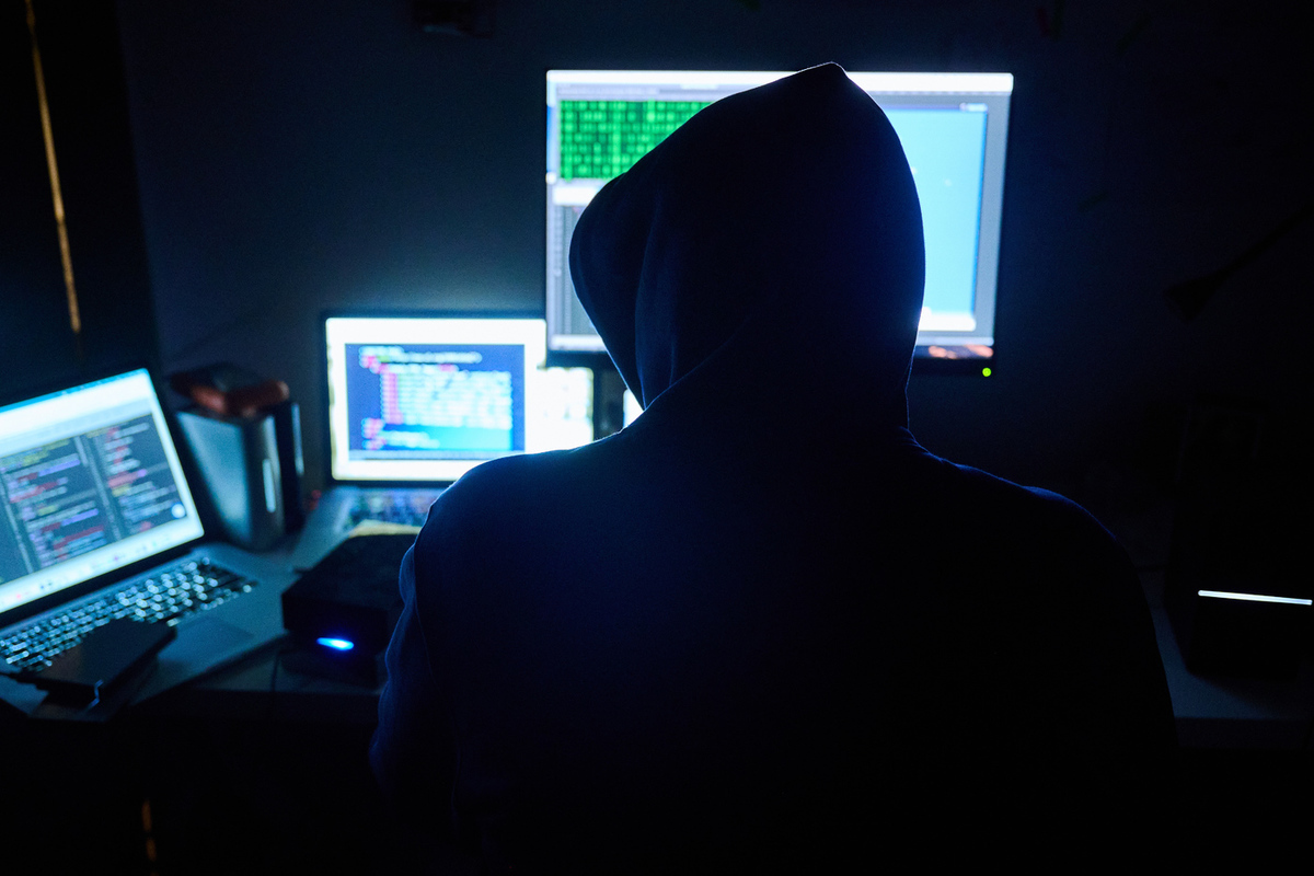 Wenn Sie verdächtige Aktivitäten in Ihrem Konto feststellen, ergreifen Sie sofort die folgenden Maßnahmen, um nicht in die Hände von Hackern zu geraten