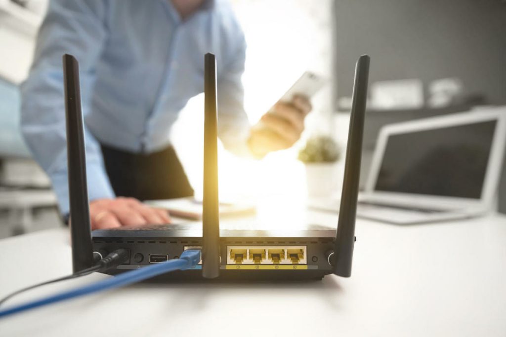 Wenn Ihr WLAN-Router über einen USB-Anschluss verfügt, haben Sie einen Schatz: Alles, was Sie tun können, indem Sie eine Festplatte anschließen