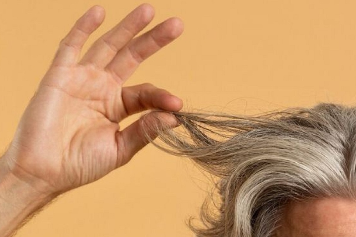 Wie man graue Haare entfernt: die ideale Haarfarbe für zu Hause, die alle Haarprobleme kaschiert und die Farbe wiederherstellt