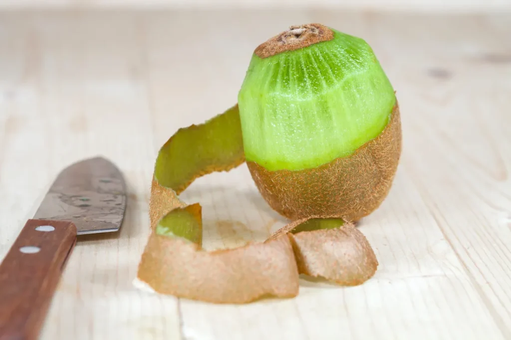 Wozu dient die Kiwischale und warum gilt sie als Naturwunder?
