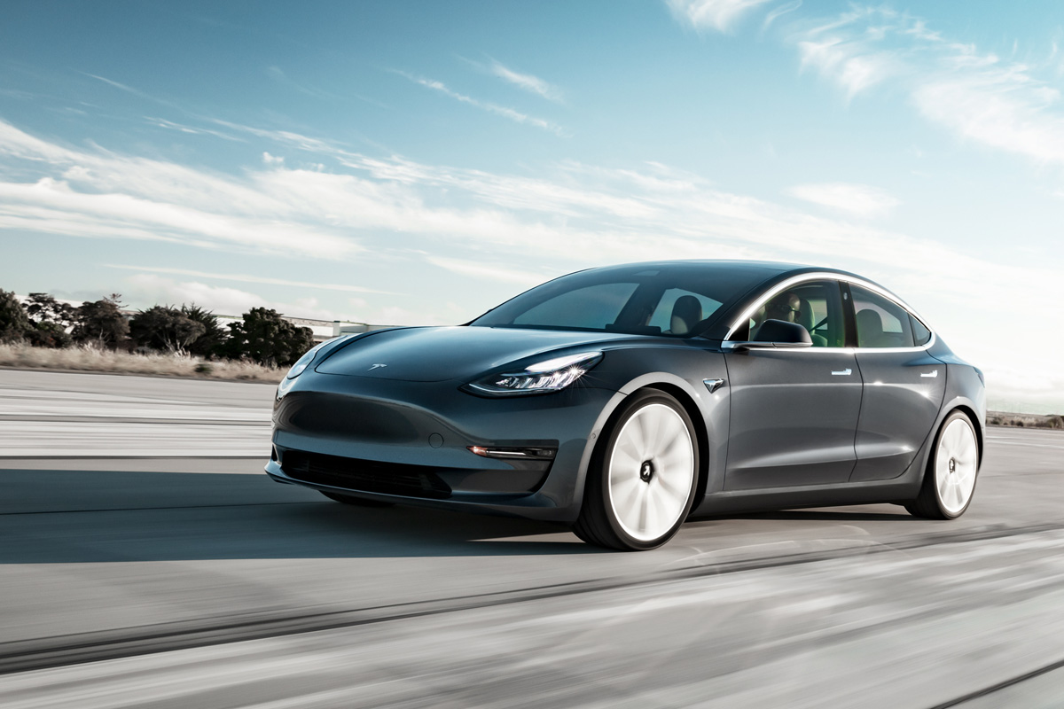 Die US-Armee plant, Tesla-Autos zu sprengen: Elon Musks Cybertrucks sind das perfekte „apokalyptische“ Ziel