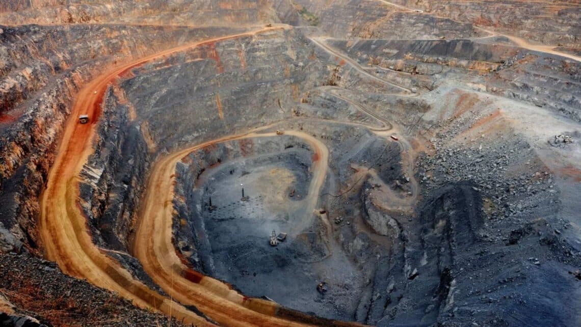 Die Erde spuckt Tausende Tonnen Gold aus: Zwei der größten Lagerstätten der Geschichte entdeckt