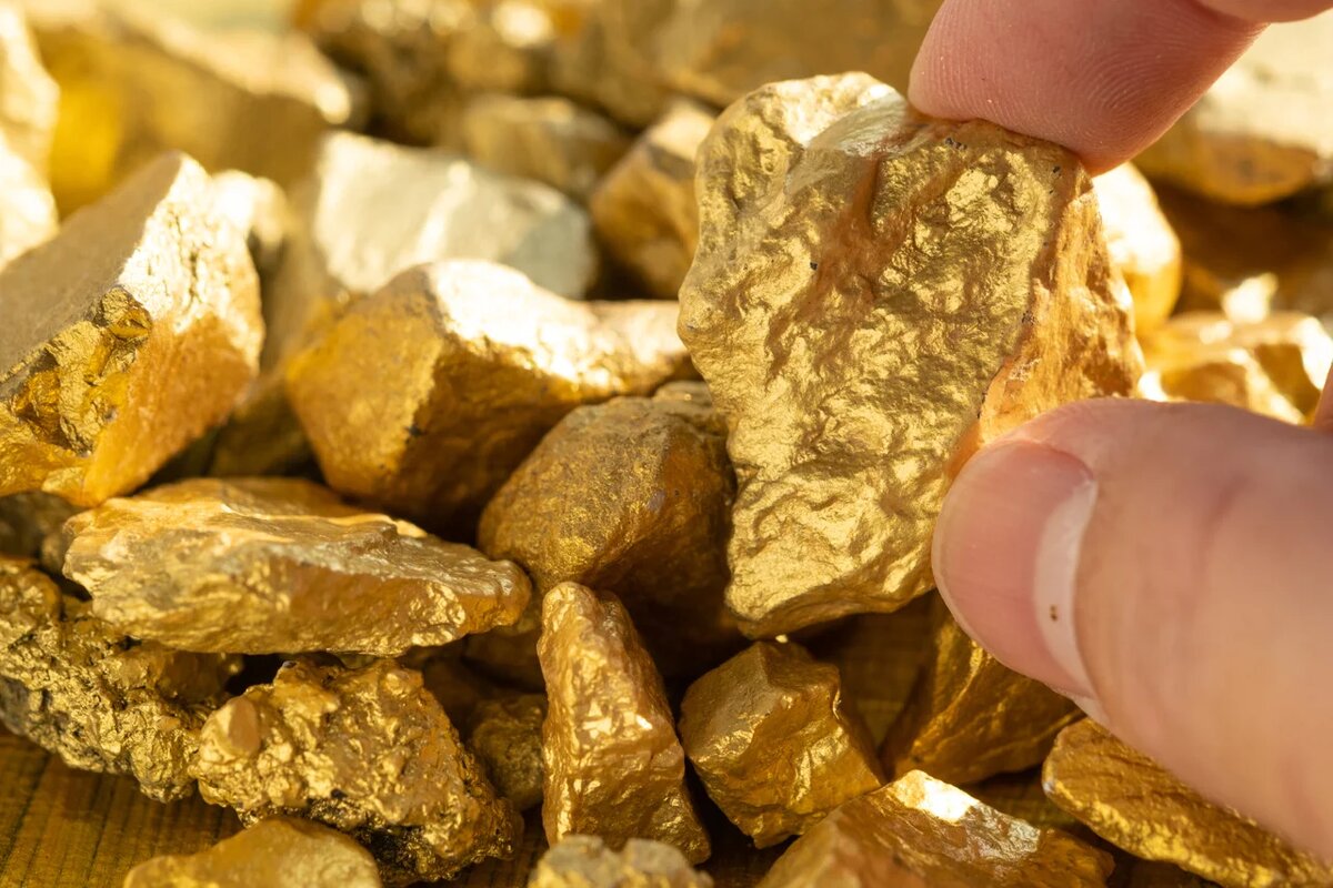 Tausendjähriger Schatz: Tonnen von Gold und Edelsteinen aus einer alten Kultur gefunden