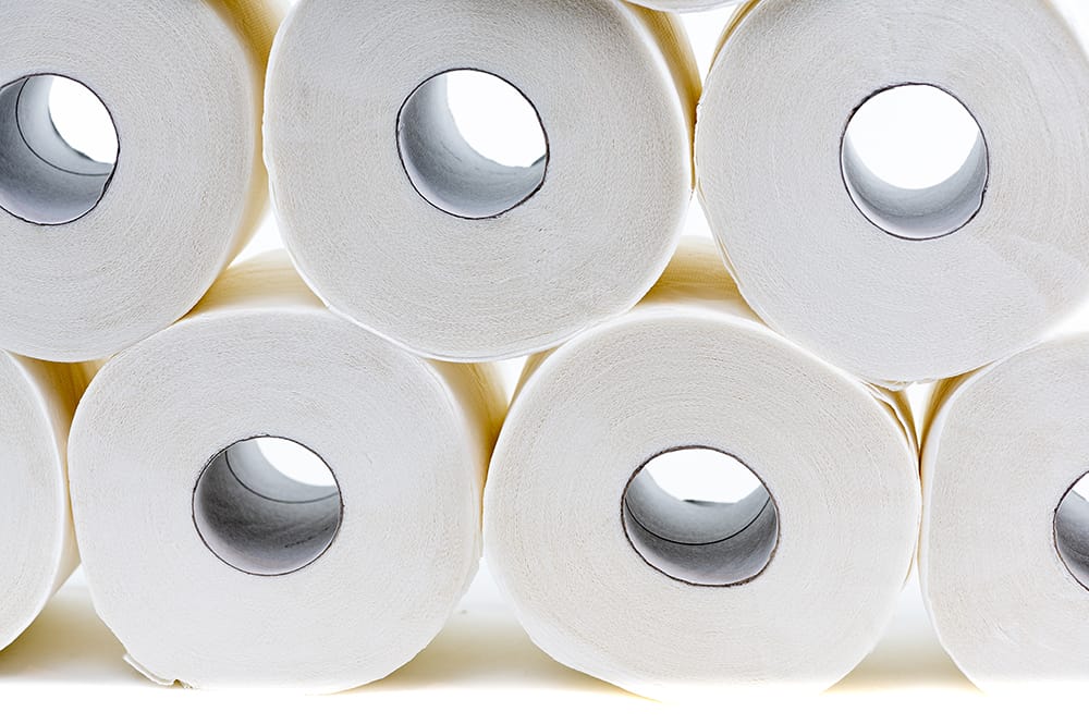 Unglaublicher Trick mit Toilettenpapier und Essig: eine Methode, die immer mehr Menschen anwenden