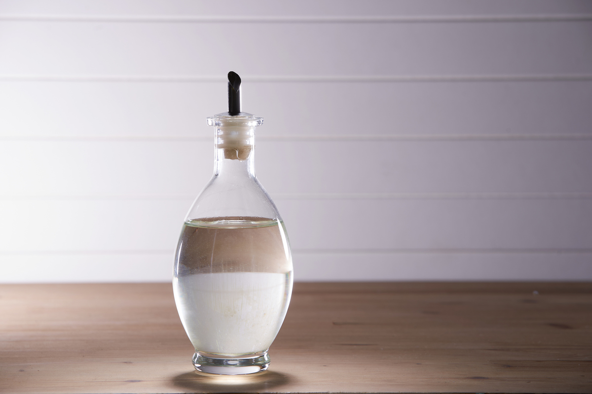 Natürlicher Inhaltsstoff, der zum Waschen empfohlen wird: „Meine Kleidung hat noch nie so gut gerochen“ Dieses Produkt, das in jedem Haushalt zu finden ist, kann ein kostengünstiges und umweltfreundliches Mittel sein, um Ihre Wäsche in einem einwandfreien Zustand zu halten.
