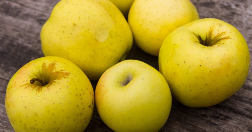 Diese Äpfel schlagen andere auf den Kopf. Voller Vitamine und ideal für Apfelkuchen