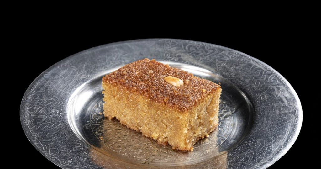 Dieses türkische Dessert ist perfekt für schwarzen Kaffee. Enthält kein Mehl oder Eier