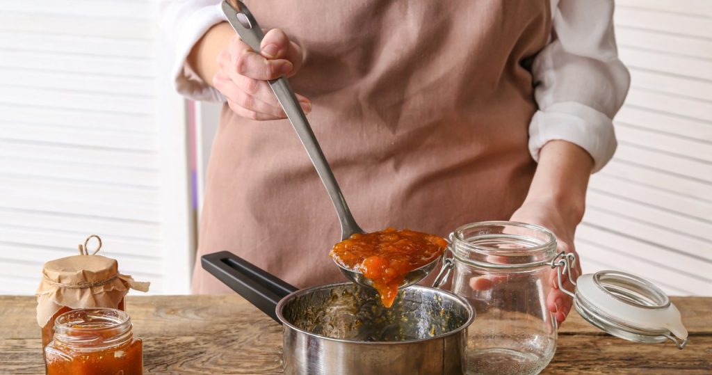 Warum bricht Jam in einem Glas zusammen und ein anderer steht jahrelang in der Speisekammer? Nicht jeder weiß davon