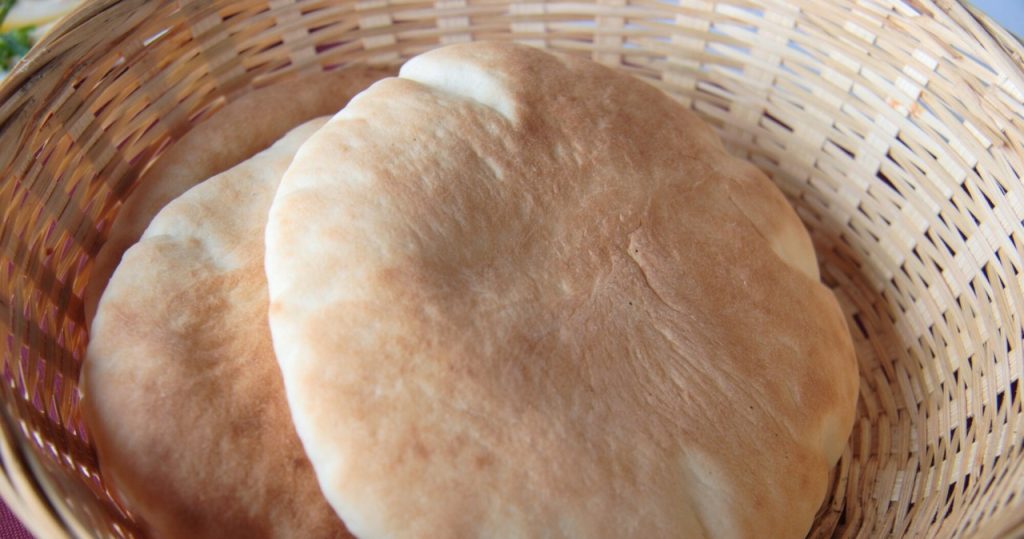 Diese Pita schmeckt besser als aus dem griechischen Restaurant. Freunde werden sie lieben 