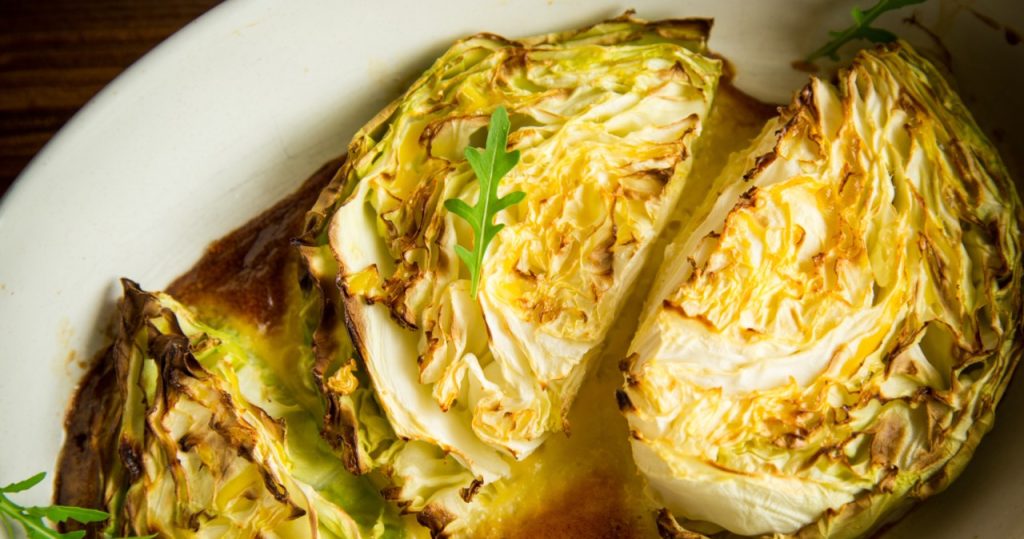 Italiener essen ständig, Pole wissen es nicht. Schade, weil sie sich sehr um die Leber kümmern